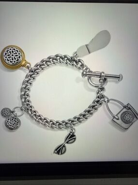 💛🆕 Brighton Ferrara Two-Tone Silver Charm Bracelet with Gold Accents